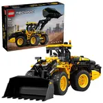 LEGO® Technic 42209 Kolový nakladač Volvo L120 Electric