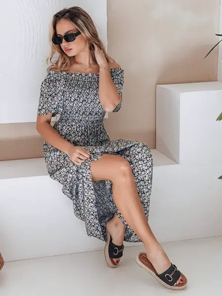 Sukienka maxi LOVEFLORA w niebieskie kwiaty Dstreet