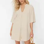 Trendyol béžové široké mini pletené plážové šaty s viazaním