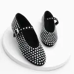 Čierne balerínky s kamienkami