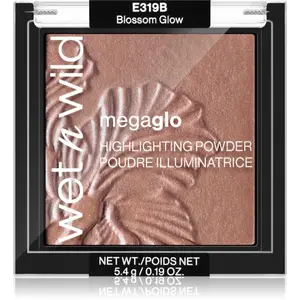 Wet n Wild MegaGlo perleťový rozjasňovač odstín Precious Petals 5,4 g