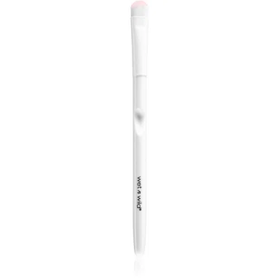 Wet n Wild Essential Small Eyeshadow Brush malý štětec na oční stíny 1 ks