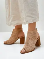 Resti Women’s cut-out block-heel sandals Abetle