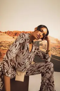 DEFACTO dlouhý rukáv potištěné crop tričko