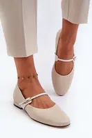 Dámske kožené baletky na plochej podrážke Laura Messi 2774 Bežové