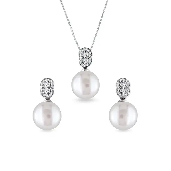 Souprava šperků s perlami a brilianty v bílém zlatě KLENOTA