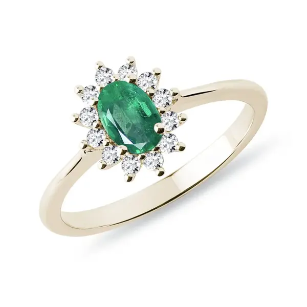 Zlatý prsteň s oválnym smaragdom a diamantmi KLENOTA