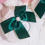White Shell Shaped Plastic Candy Boxes