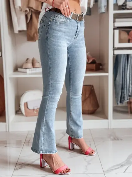 Dámské džíny zvonového střihu s páskem