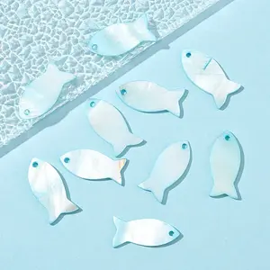 10Pcs Dyed Natural Shell Fish Pendants