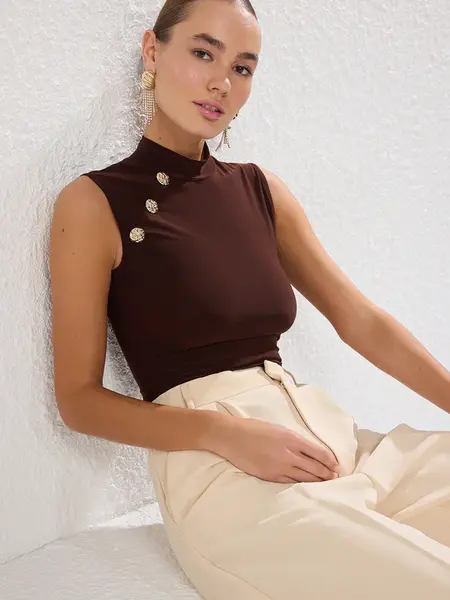 Trendyol Top  čokoládová