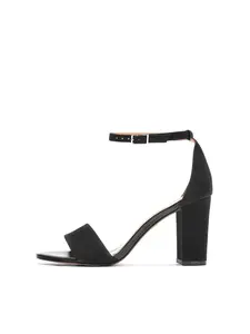 Kazar Sandále  čierna