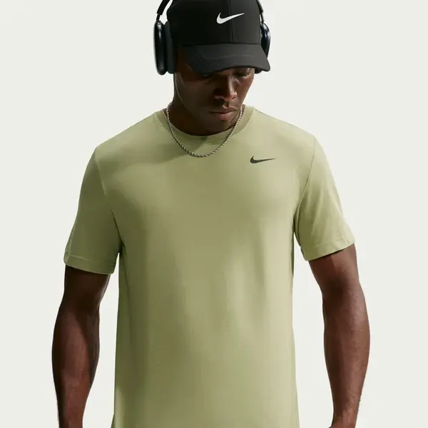 Nike Dri-FIT L