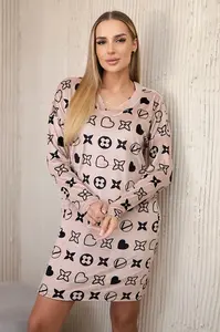 Sametové šaty s ozdobným vzorem béžové barvy