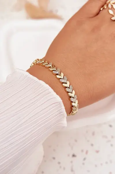 Dámsky náramok so srdiečkami a zirkónmi