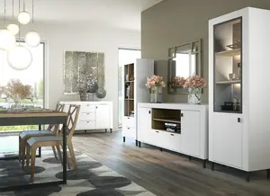 Jídelna Mossa - Bílá