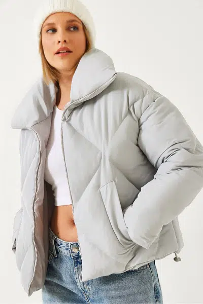 Bianco Lucci Women's Oversize Puffer Jacket