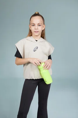 DEFACTO Girl's Hooded Printed Sleeveless Sweatshirt