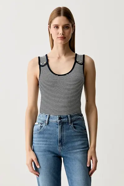 Tommy Hilfiger top dámský z viskózou
