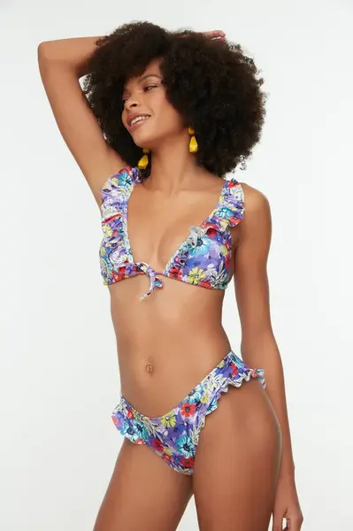 Trendyol Bikini Bottom - Mehrfarbig - Geblümt