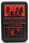 Hrací karty Stranger Things v plechovce