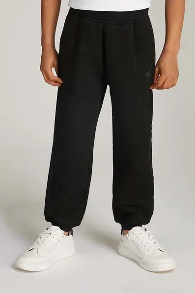 Detské tepláky Calvin Klein Jeans VERTICAL QUILTED