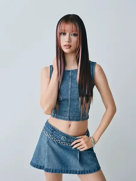 Dámský denimový crop top