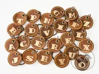 Klíčenka s písmenem hnědá - E (Pull Up Hnědá)