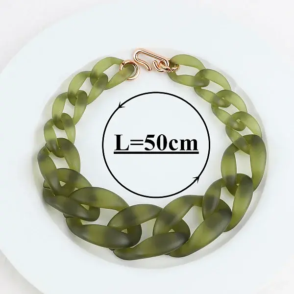 Frosted Acrylic Chunky Twisted Chain Necklacs for Women