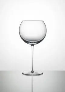 Sklenice na víno čirá - Lukáš Houdek