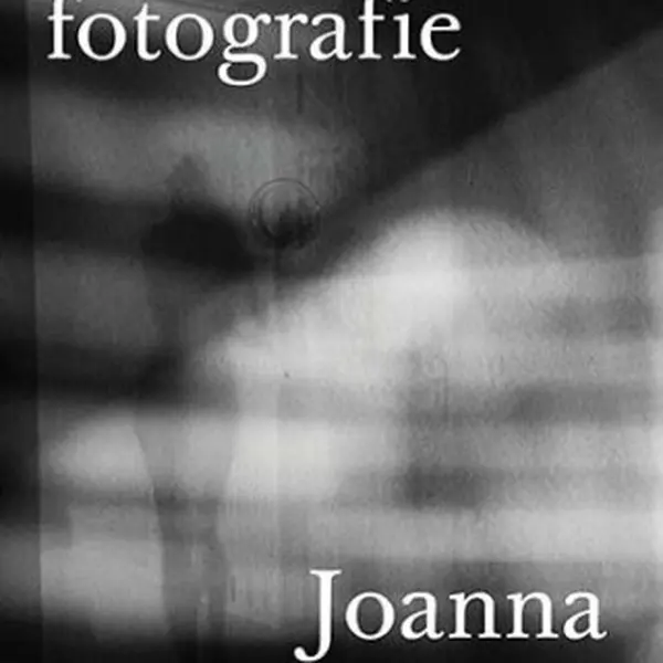 Ne-lidská fotografie - Joanna Zylinska