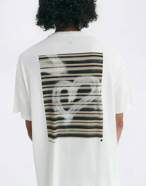 Thinking MU Grafitti Aaron R Tee WHITE L