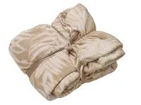 Svetlohnedá mikroplyšová deka FIEN, 150x200 cm