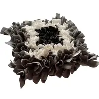 Čmuchacíkoberečky.cz® Čmuchací kobereček extra hustý BAREVNÝ TERČ ČERNO-BÍLO-ŠEDÝ 1863/45X2