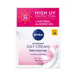 Nivea Essential Výživný denný krém SPF 30