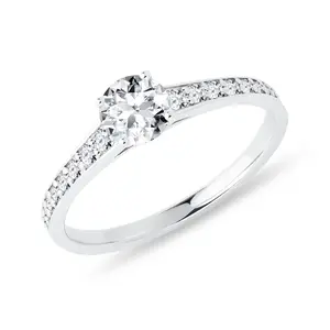 Zásnubní prsten z bílého 14k zlata s 0,5ct briliantem KLENOTA