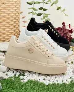 Resti Women's sporty sneakers Verenna