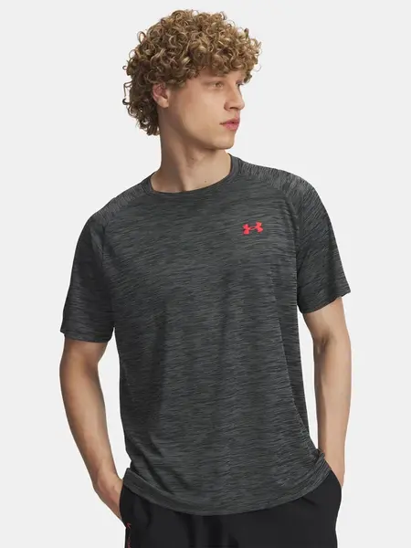 Men's Under Armour UA Tech Textured SS-BLK T-Shirt - Men's