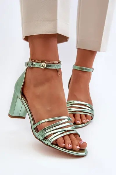 Dámske sandále Kesi