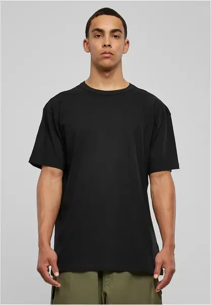 Oversized black t-shirt