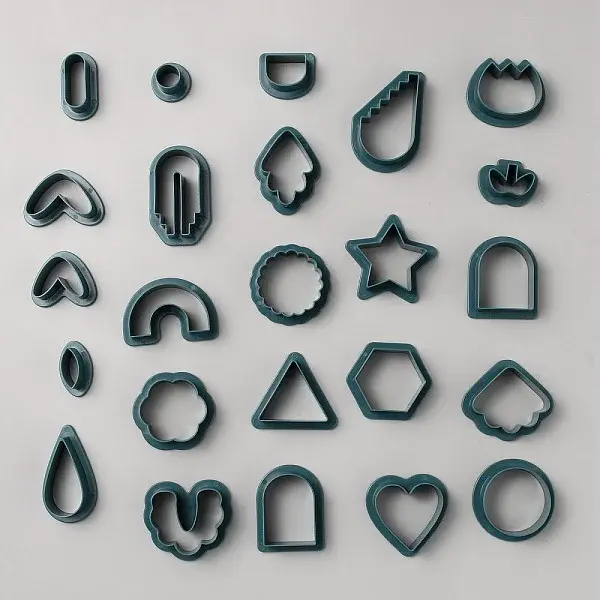 24pcs Plastic Molds
