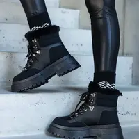 Gemre Black massive platform boots with fur Estrada