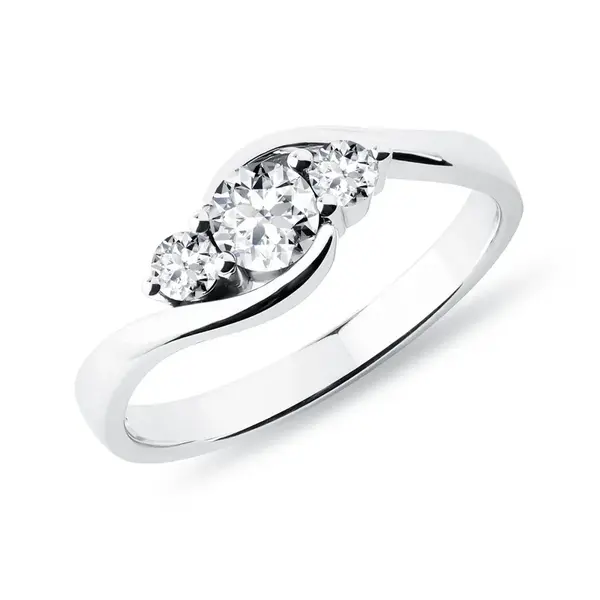 Prsteň s tromi diamantmi v bielom zlate KLENOTA