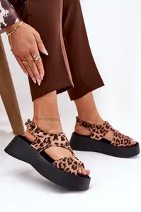 Boto Dámské sandály s leopardím vzorem na platformě z eko semiše hnědé Karonia