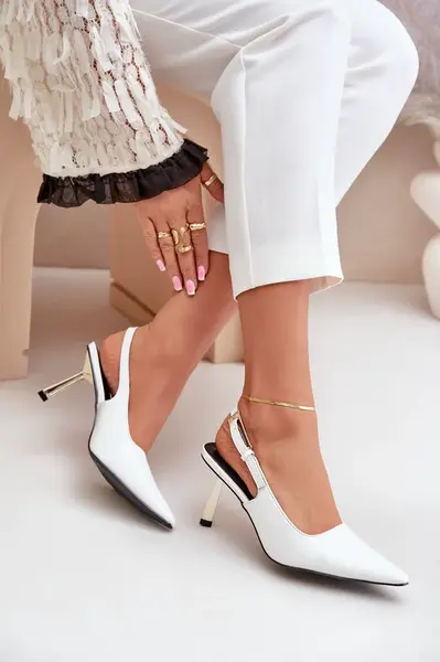 PG2 Lakovane Lodičky S Otvorenou Pätou Biely Filona