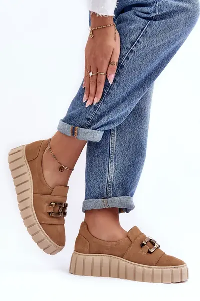 Lewski Shoes Dámske semišové topánky na platforme s dekoráciou Dark Beige Lewski 3398