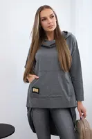 Sweatshirt with a long back and a graphite hood