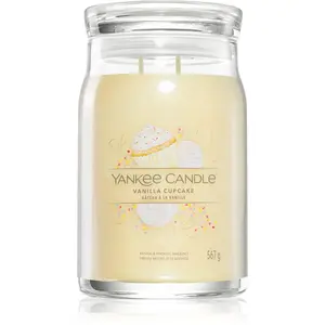 Yankee Candle Vanilla Cupcake vonná svíčka Signature 567 g