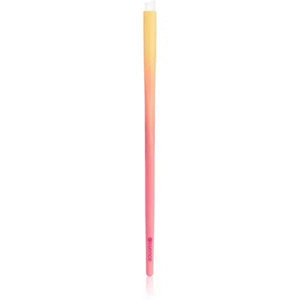 essence BRUSH IT LIKE IT'S ART eyeliner brush zkosený štětec na oční stíny 01 Just Wing It Like It's Art 1 ks