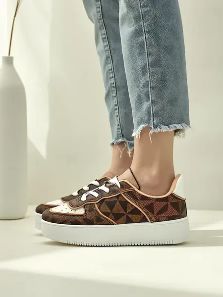 Resti Women's sports shoes with Ozofio print